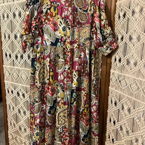 Umgee Tiered Floral Paisley Midi Dress - Picture 6 of 9